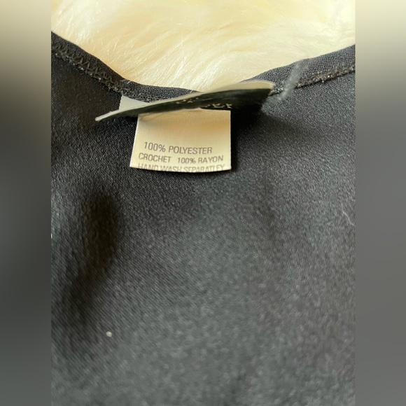 Network Vintage Hand Made Crochet Vest with Beaded Embellishments Size M/L - Picture 9 of 13